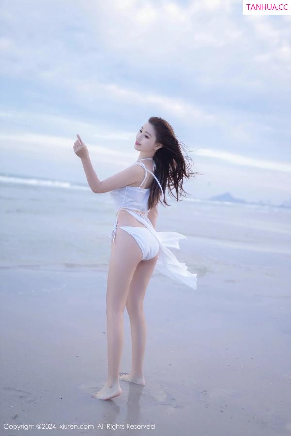   [XiuRen]高清写真图 2024.02.21 No.8123 杏子Yada 美腿性感第13张图片
